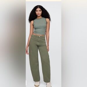 GAP Barrel High Rise Pants Olive